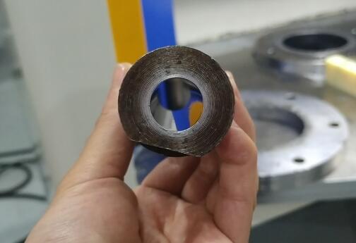 磨粒流内孔抛光去刀纹